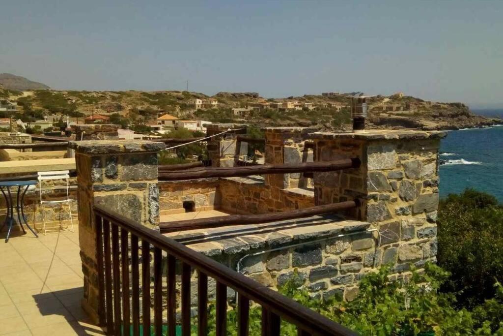 Kapetanianá Traditional Stone House By The Sea... מראה חיצוני תמונה