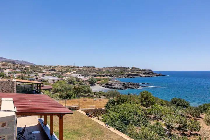 Kapetanianá Traditional Stone House By The Sea... מראה חיצוני תמונה